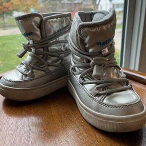 Native Chamonix Boots